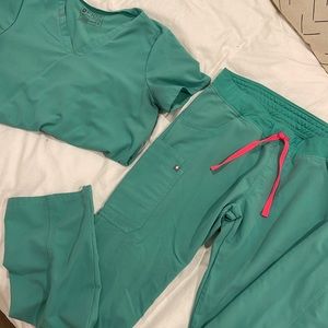FIGS Women’s Scrubs Rare Green/Pink Straight Leg Tall